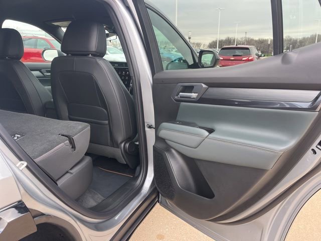 New 2026 GMC Terrain AT4 AWD/4WD image 43