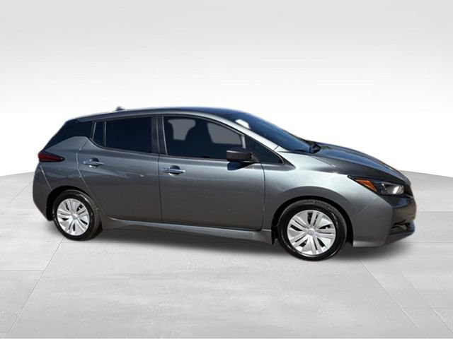 Certified 2025 Nissan Leaf S FWD image 14
