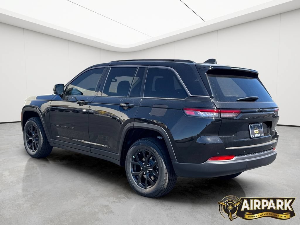 New 2026 Jeep Grand Cherokee Altitude RWD image 6