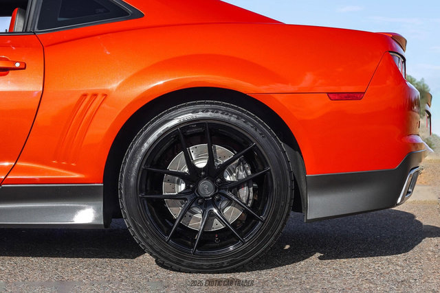 Used 2010 Chevrolet Camaro SS image 5