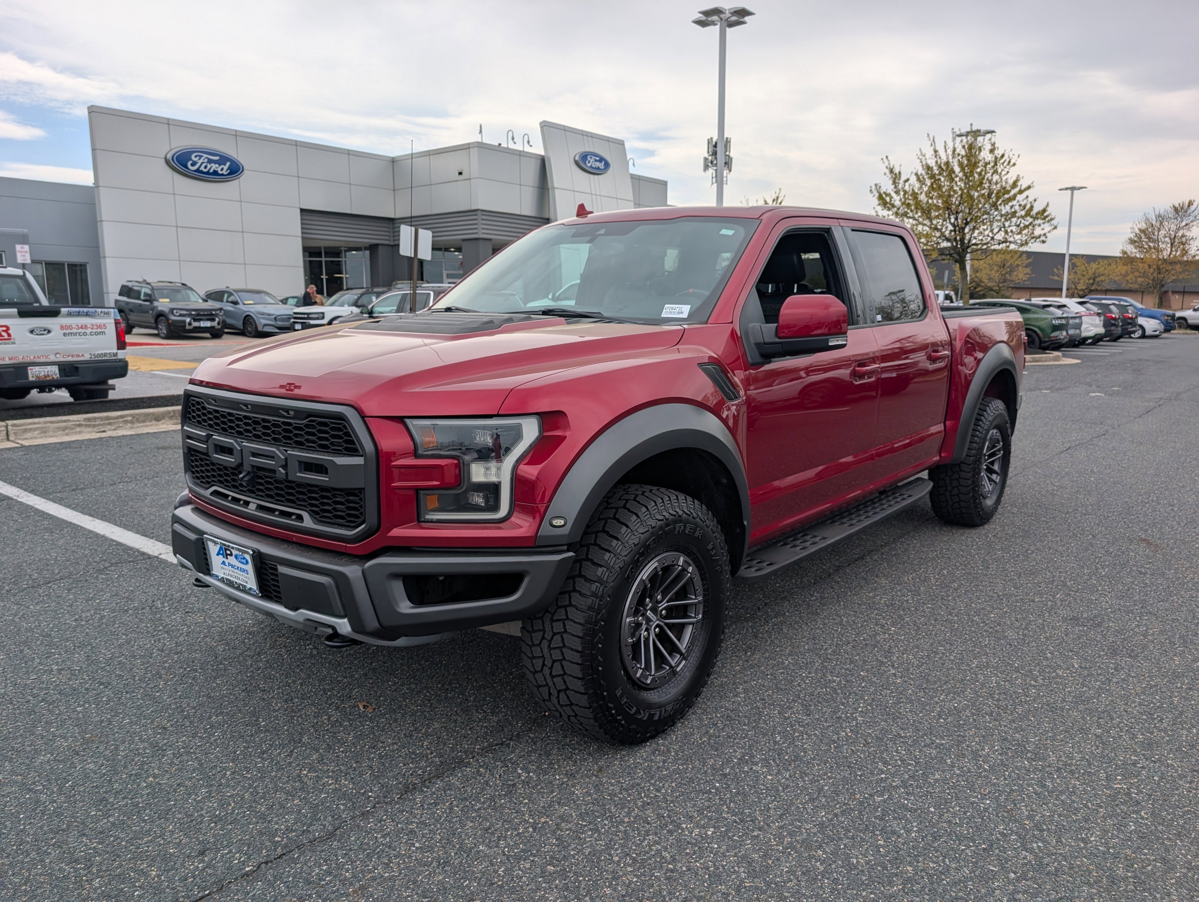 Certified 2019 Ford F150 Raptor w/ Equipment Group 802A Luxury image 7