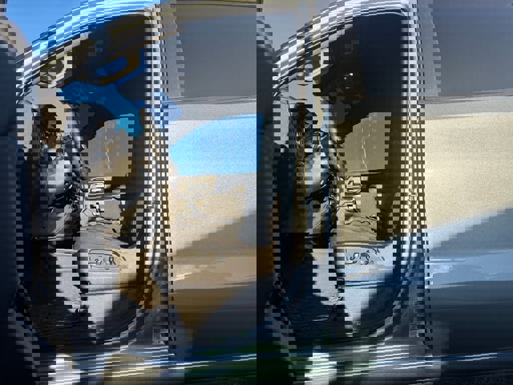 Used 2023 Chevrolet Silverado 1500 Custom Trail Boss image 3