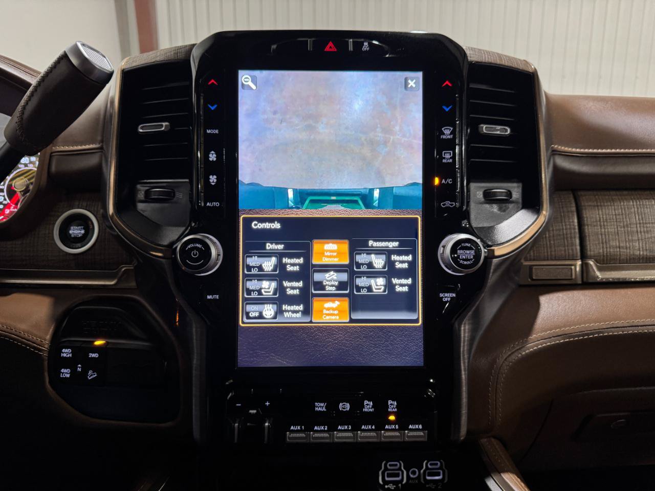 Used 2020 RAM 2500 Limited AWD/4WD image 47