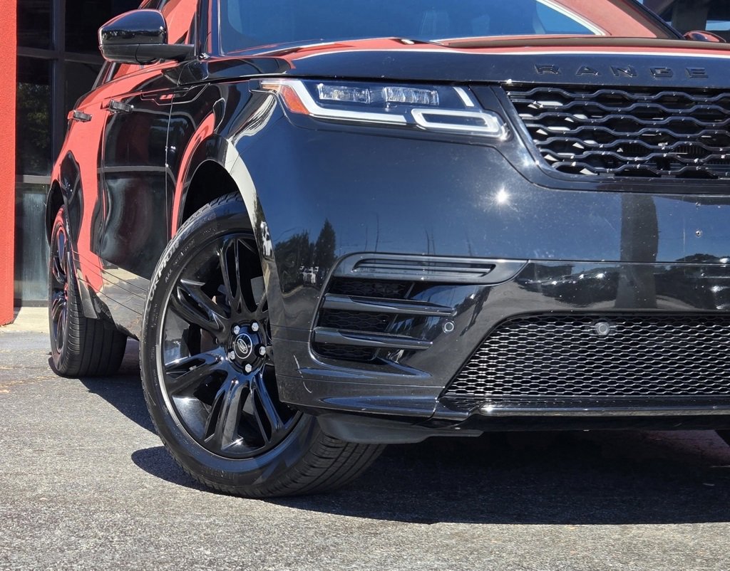 Used 2022 Land Rover Range Rover Velar R-Dynamic S image 10