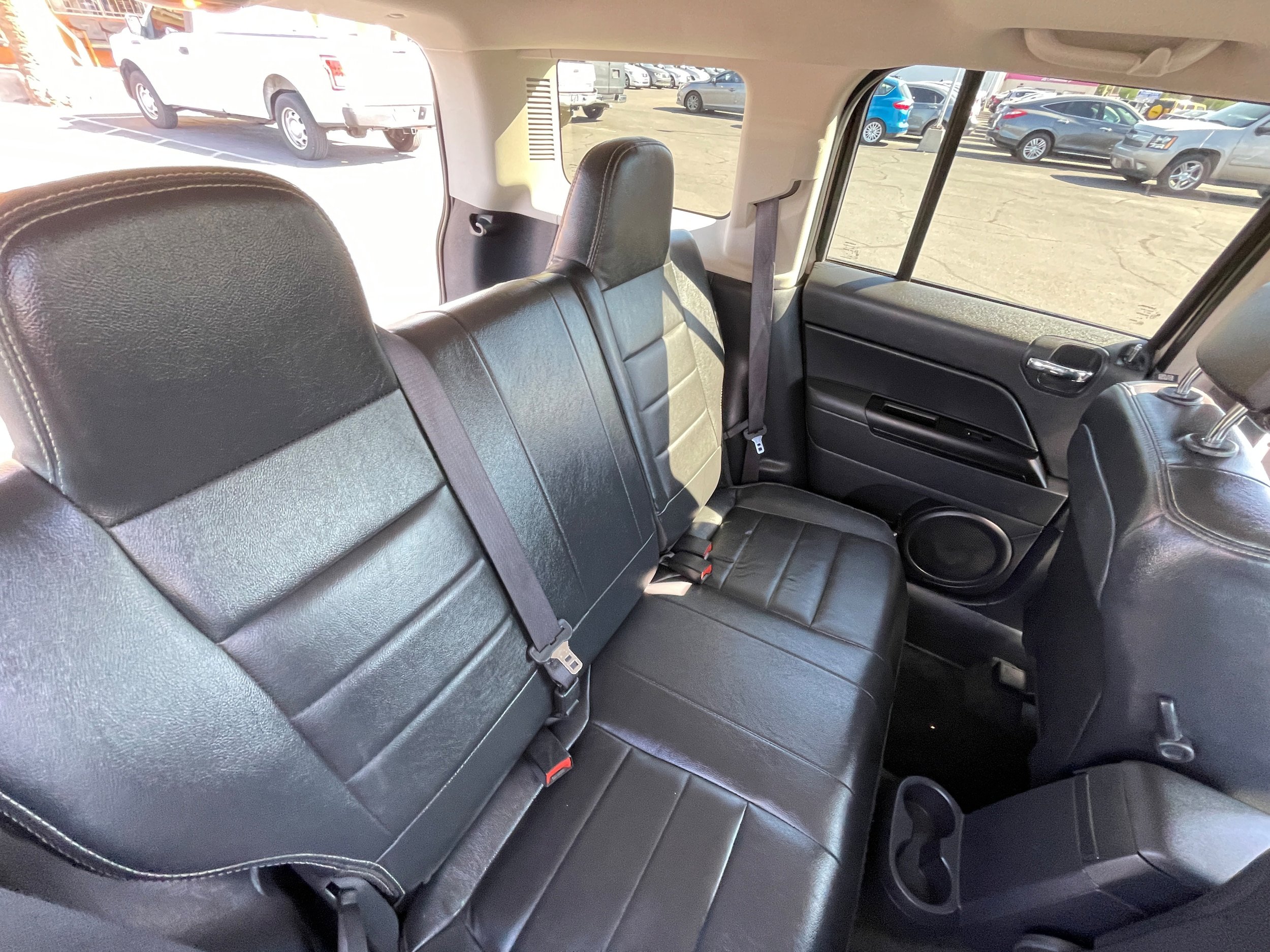 Used 2016 Jeep Patriot High Altitude FWD image 22