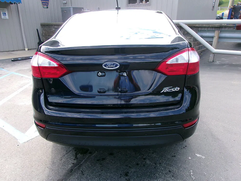 Used 2018 Ford Fiesta S FWD image 9