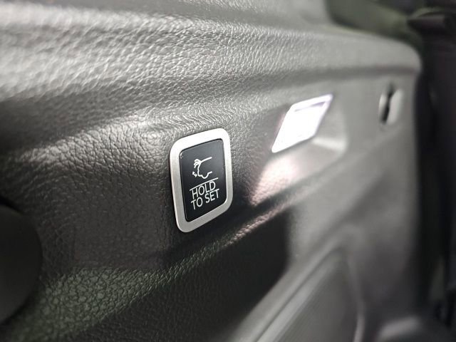 New 2026 Jeep Grand Cherokee L Limited image 30