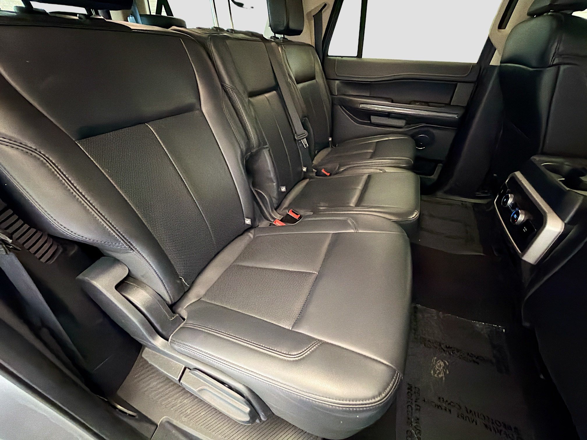 Used 2024 Ford Expedition Max XLT AWD/4WD image 14