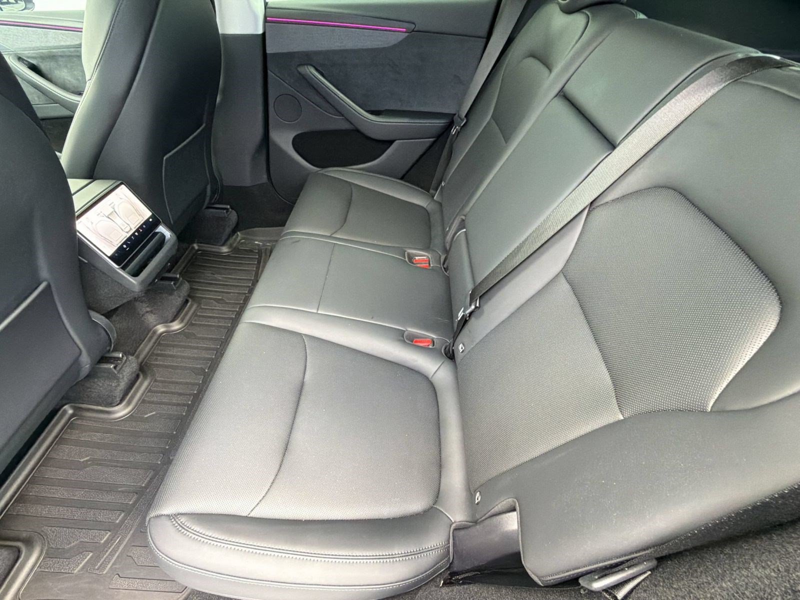 Used 2026 Tesla Model Y AWD image 21