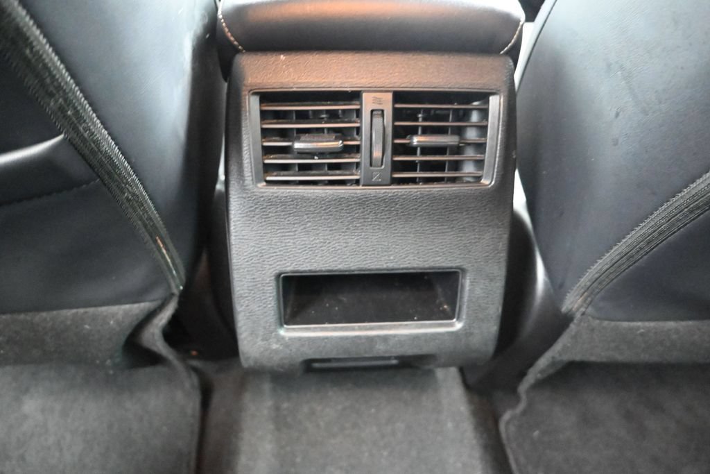 Used 2023 Mitsubishi Outlander SE FWD image 14