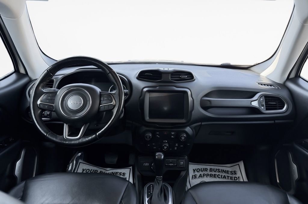 Used 2018 Jeep Renegade Limited w/ UConnect 8.4 Nav Group image 16