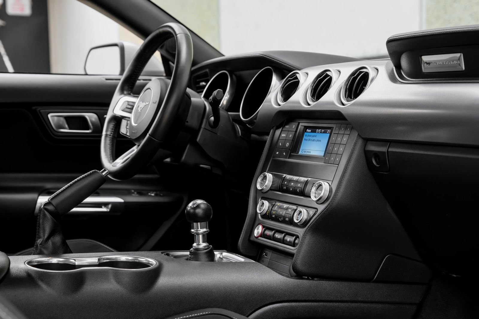 Used 2022 Ford Mustang GT RWD image 30
