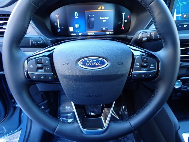New 2026 Ford Escape SE w/ Class II Trailer Tow Package image 14
