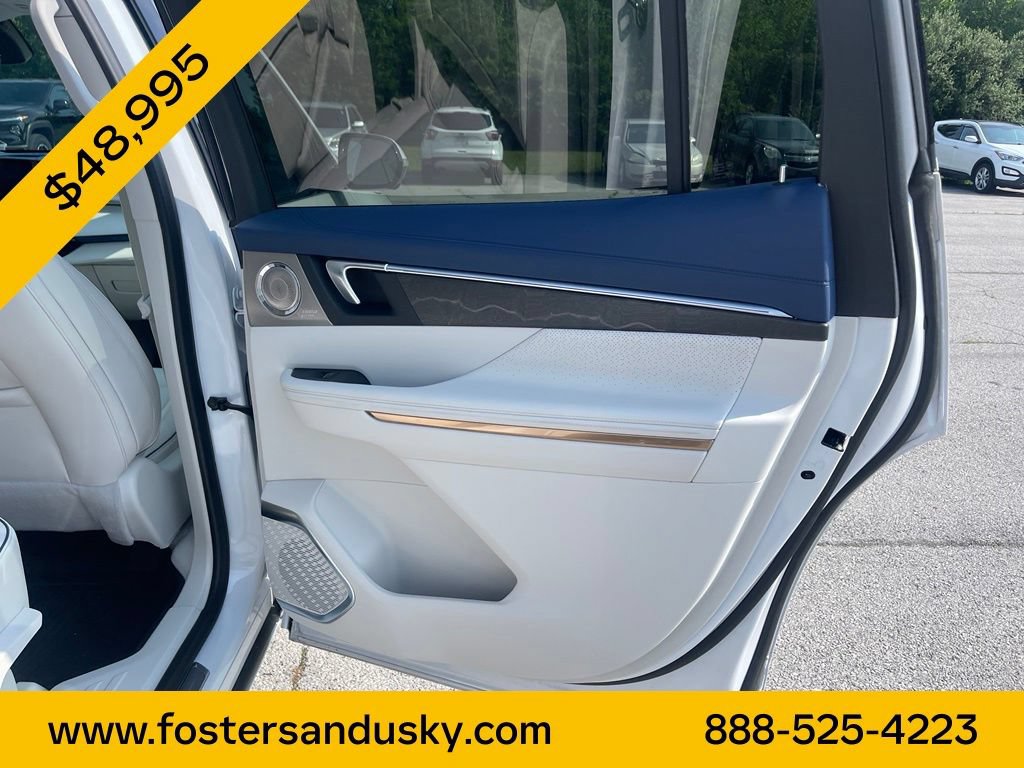 Used 2025 Buick Enclave Avenir w/ Super Cruise Package FWD image 18