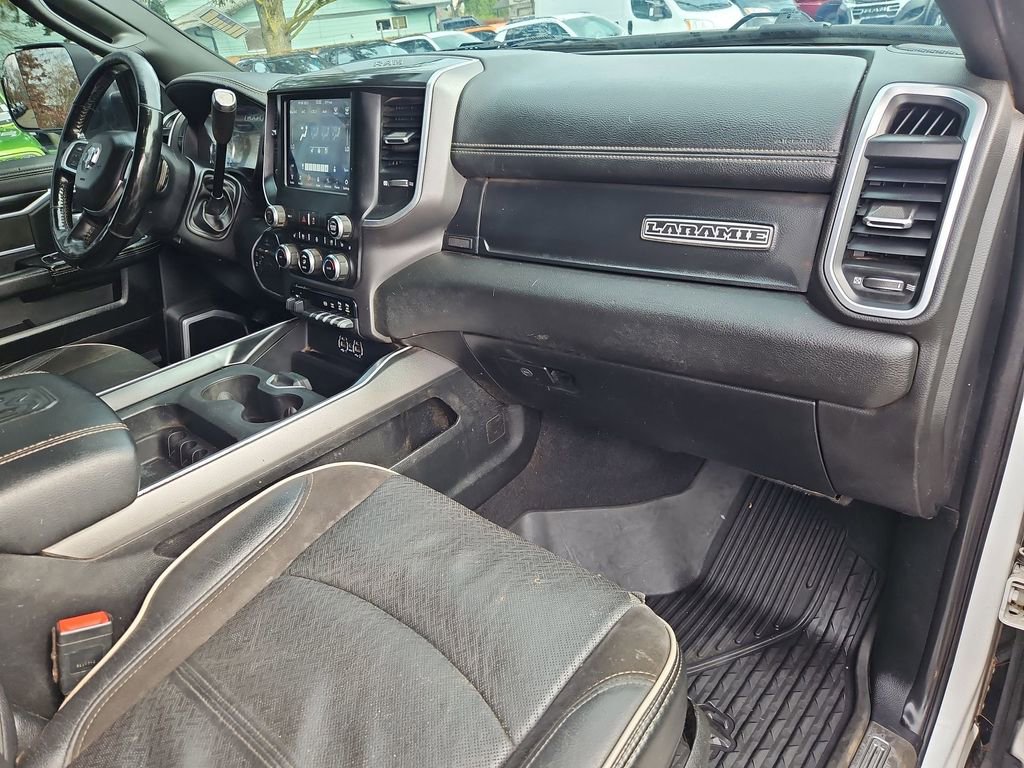 Used 2020 RAM 2500 Laramie w/ Night Edition image 17