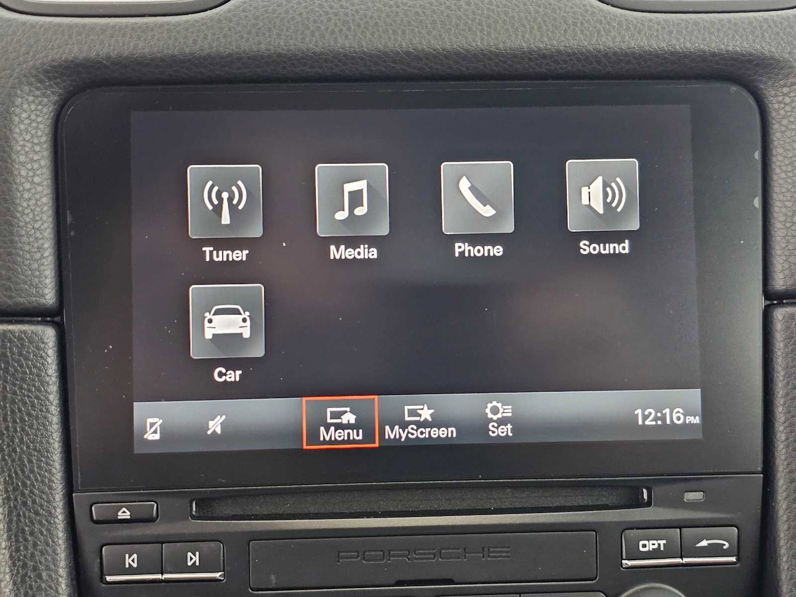 Used 2022 Porsche 718 Cayman w/ Premium Package image 21