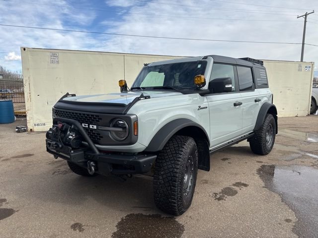 Used 2024 Ford Bronco Badlands image 3