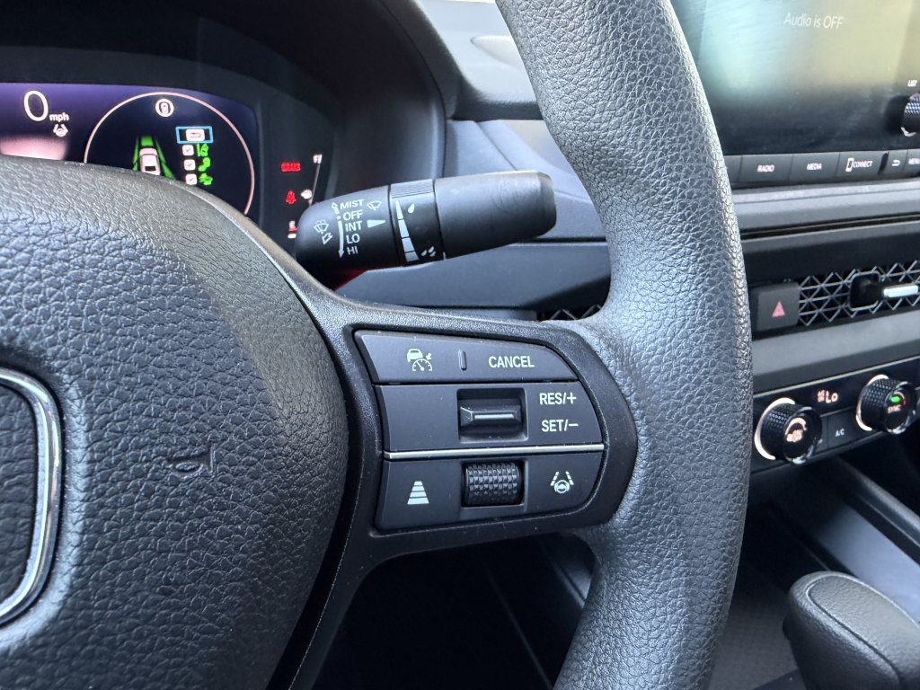 Used 2024 Honda Accord EX image 27
