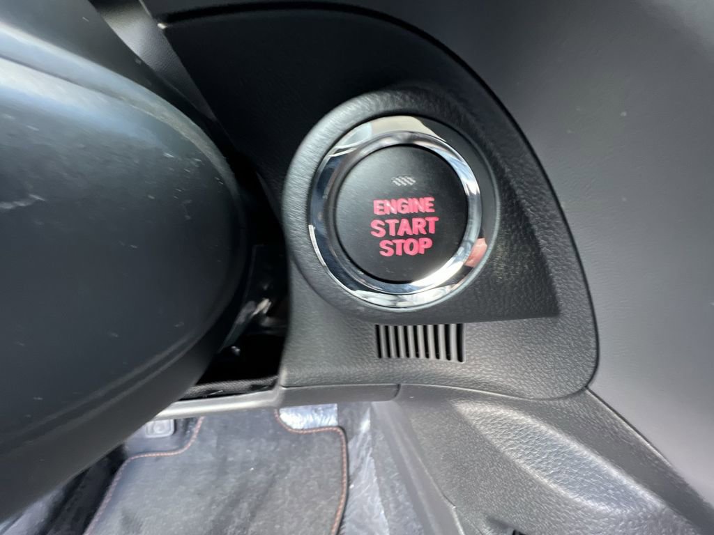 Certified 2025 Subaru Crosstrek 2.5i Limited w/ Crosstrek Mirror Package image 17