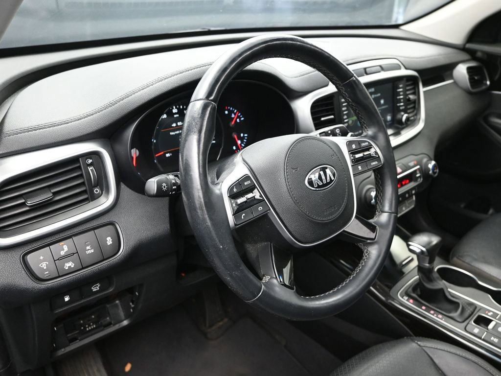 Used 2019 Kia Sorento EX w/ EX Touring Package image 12