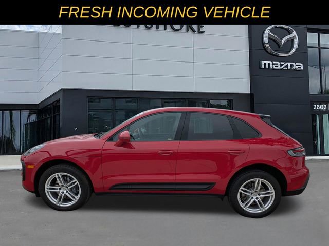 Used 2024 Porsche Macan image 5