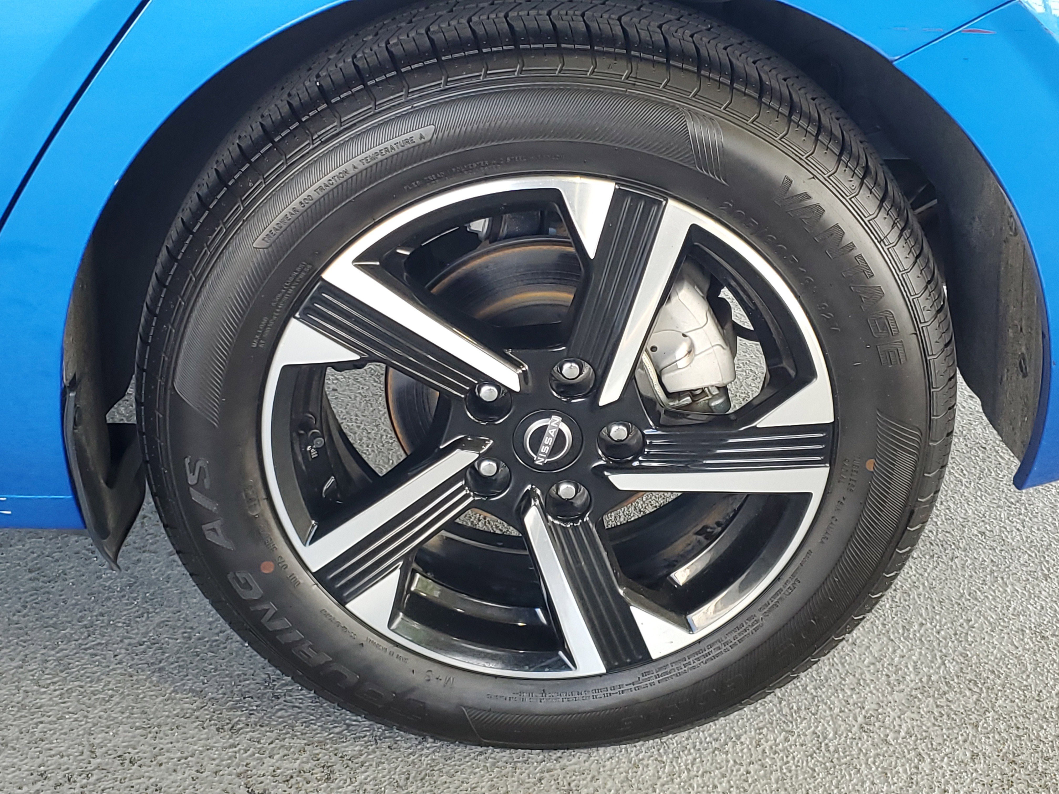 Used 2024 Nissan Sentra SV image 7