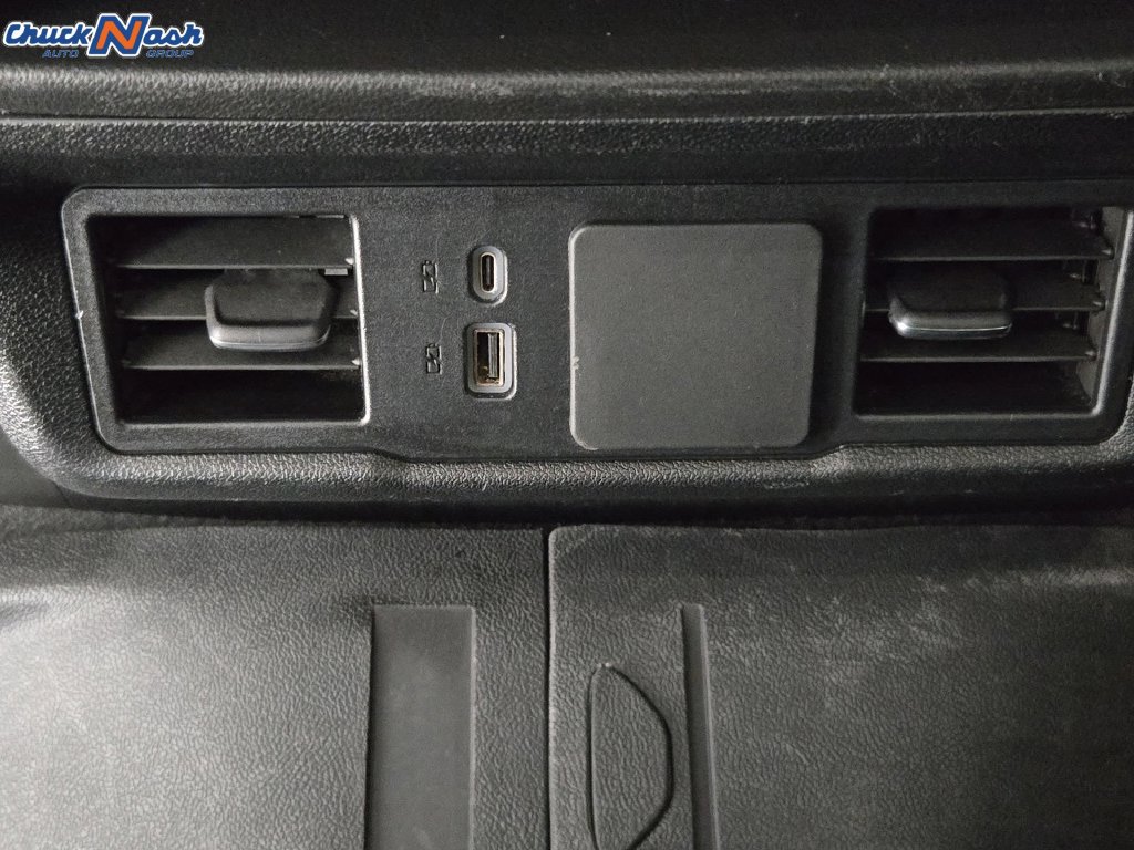 Used 2024 Chevrolet Silverado 1500 Custom AWD/4WD image 26