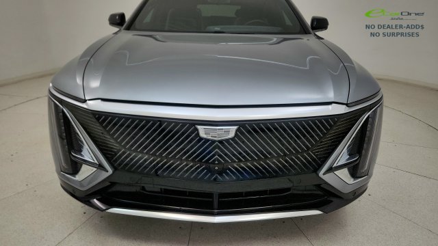 Used 2024 Cadillac Lyriq Tech w/ Driver Assist Package AWD/4WD image 24