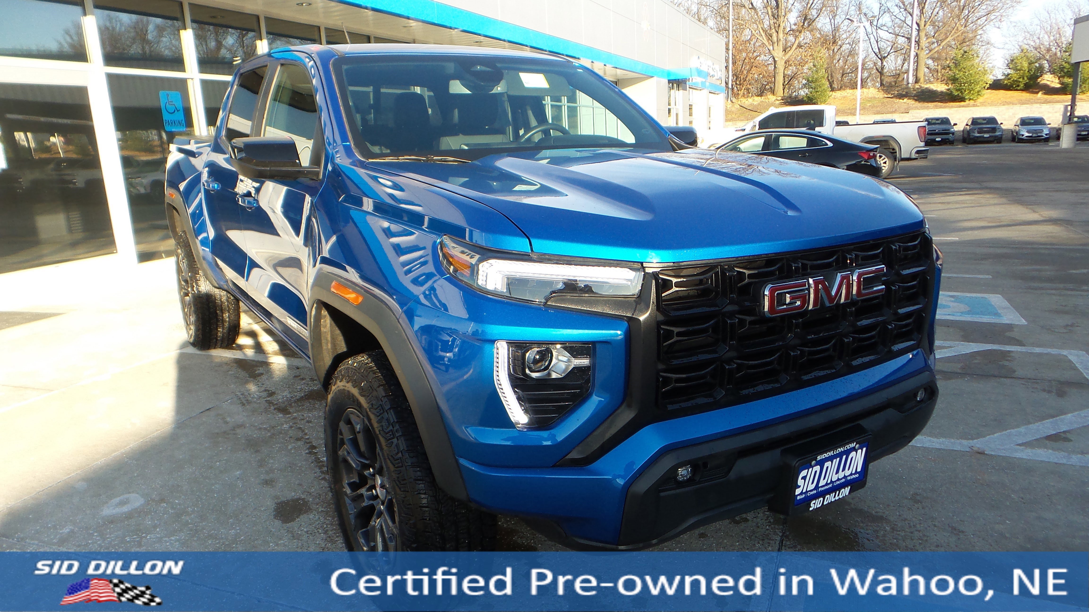 Used 2024 GMC Canyon Elevation w/ Elevation Premium Package image 8