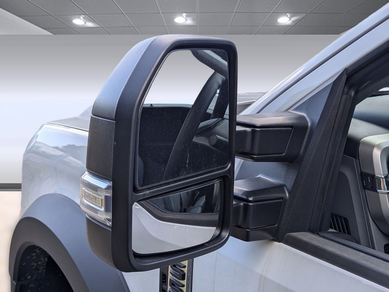 New 2024 Ford F550 2WD Regular Cab Super Duty image 30