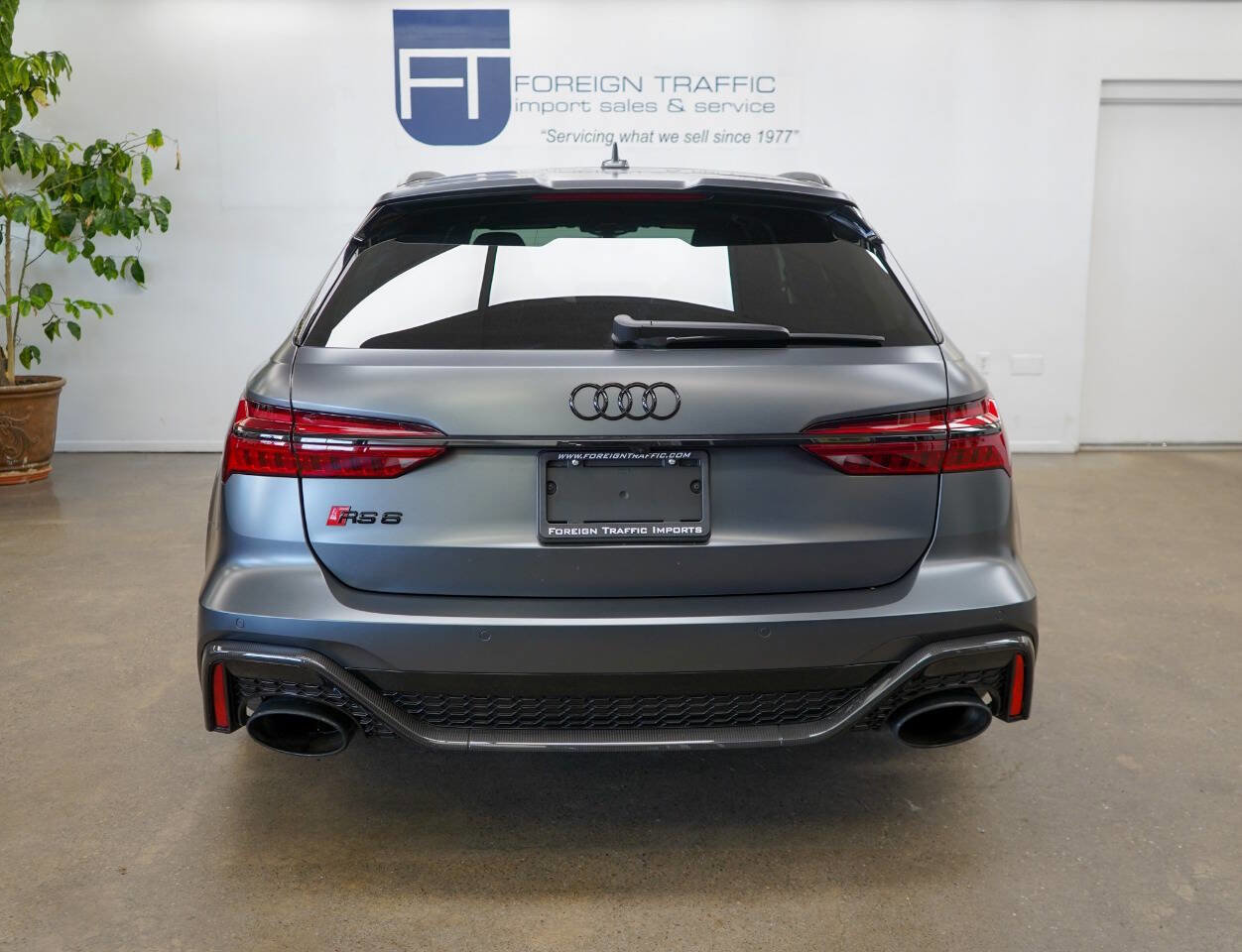 Used 2022 Audi RS 6 image 4