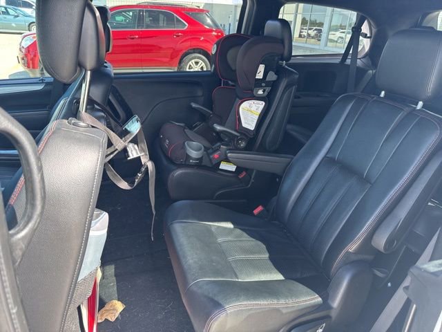 Used 2016 Dodge Grand Caravan R/T FWD image 13