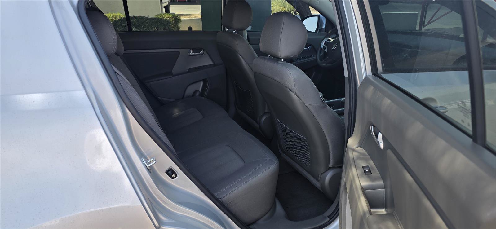 Used 2013 Kia Sportage LX w/ Convenience Pkg FWD image 12