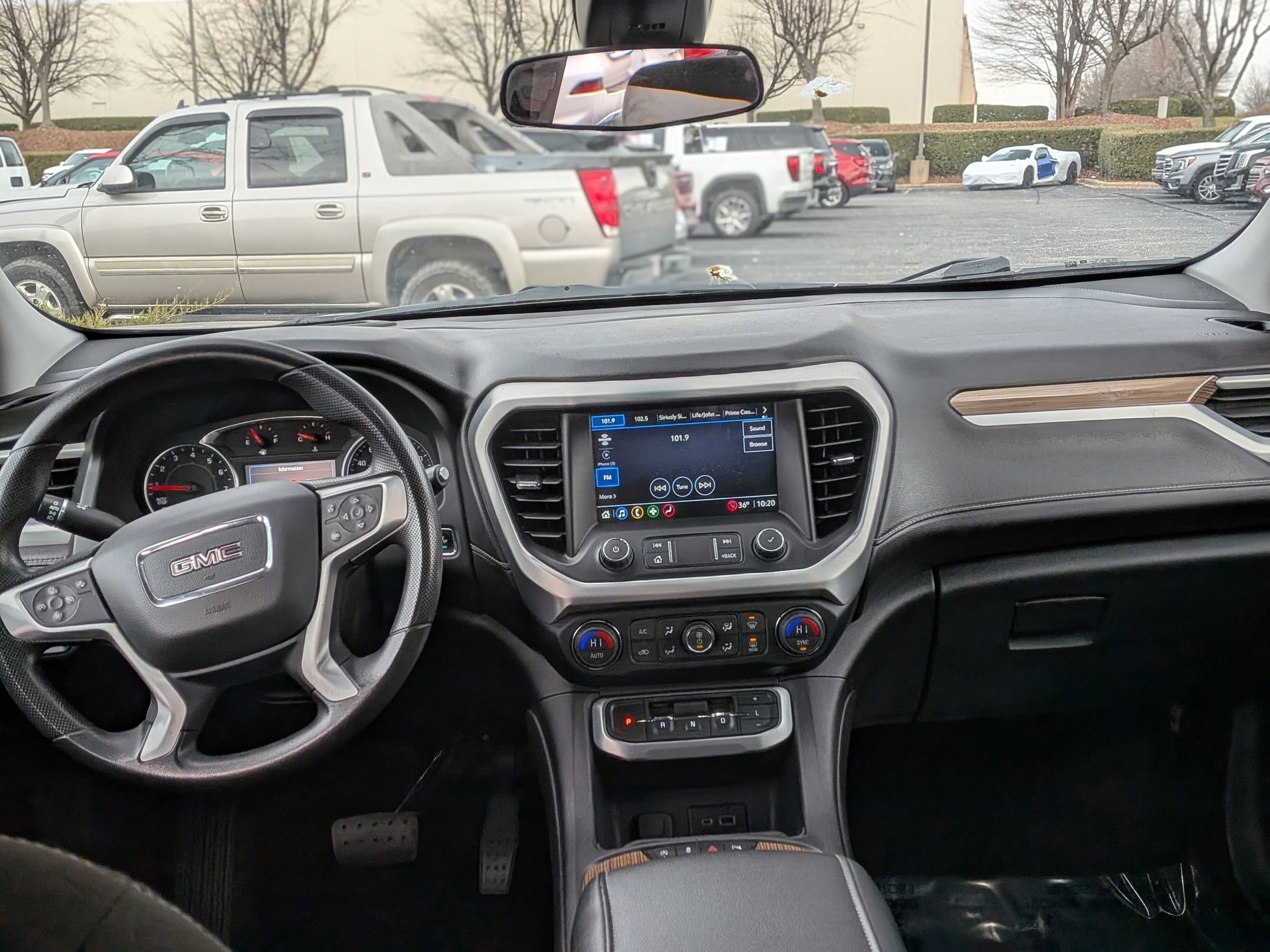 Certified 2021 GMC Acadia SLE w/ Driver Convenience Package image 19