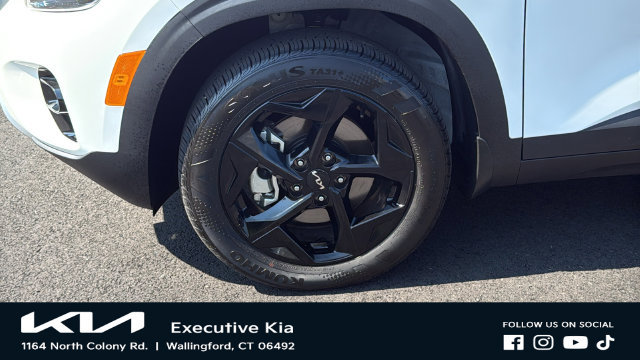 Certified 2026 Kia Seltos EX w/ EX Sunroof Package AWD/4WD image 8
