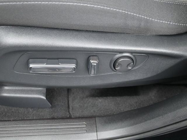 Used 2025 Honda CR-V EX image 12