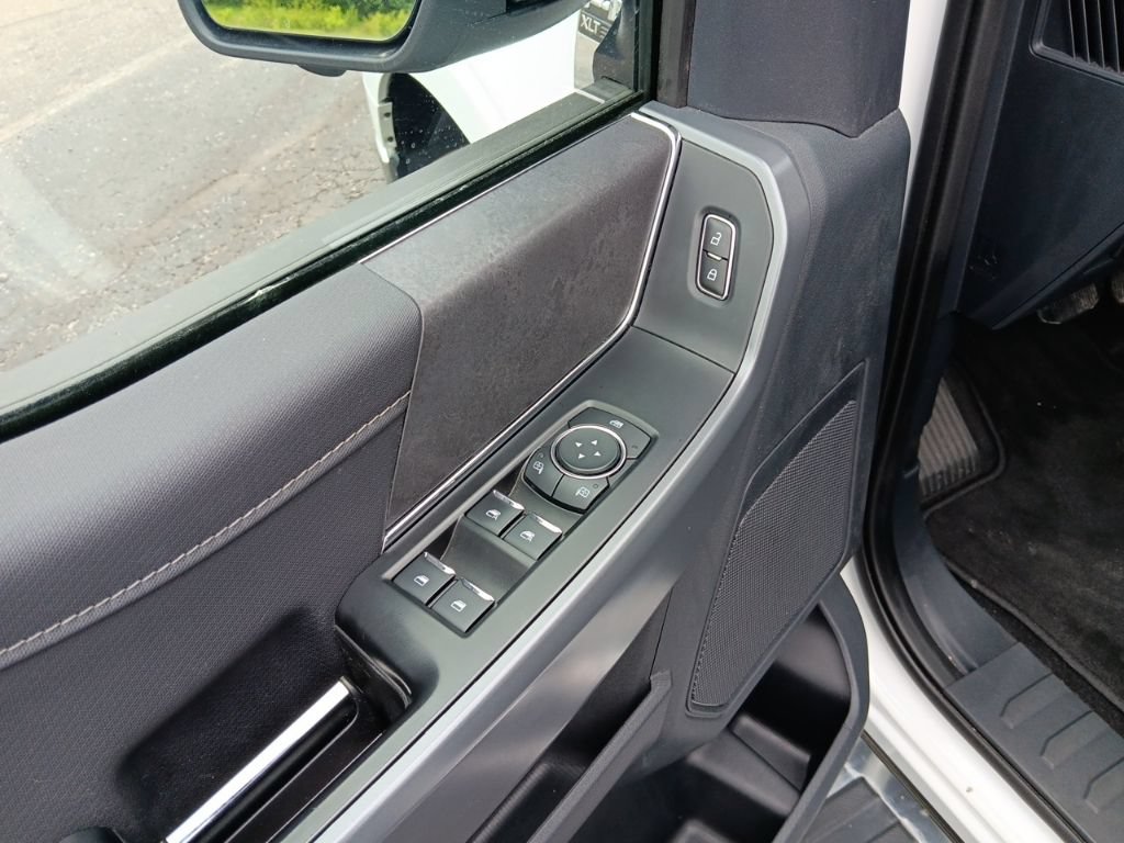 Used 2024 Ford F150 XLT AWD/4WD image 25