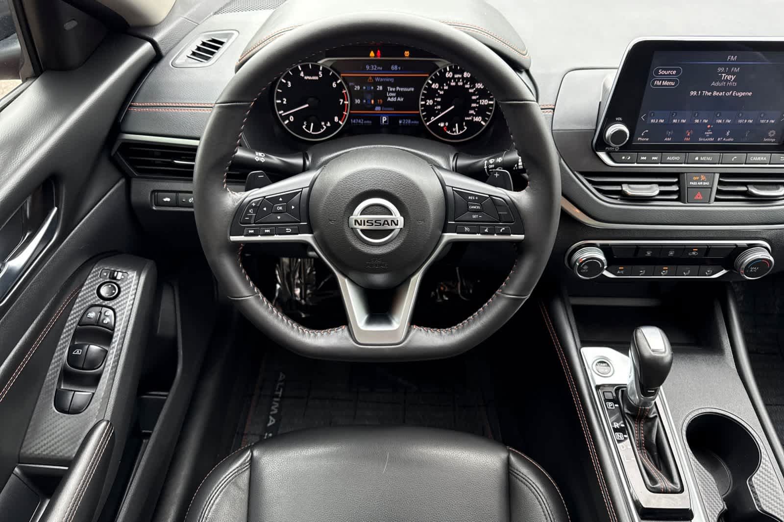 Used 2022 Nissan Altima 2.5 SR AWD/4WD image 14