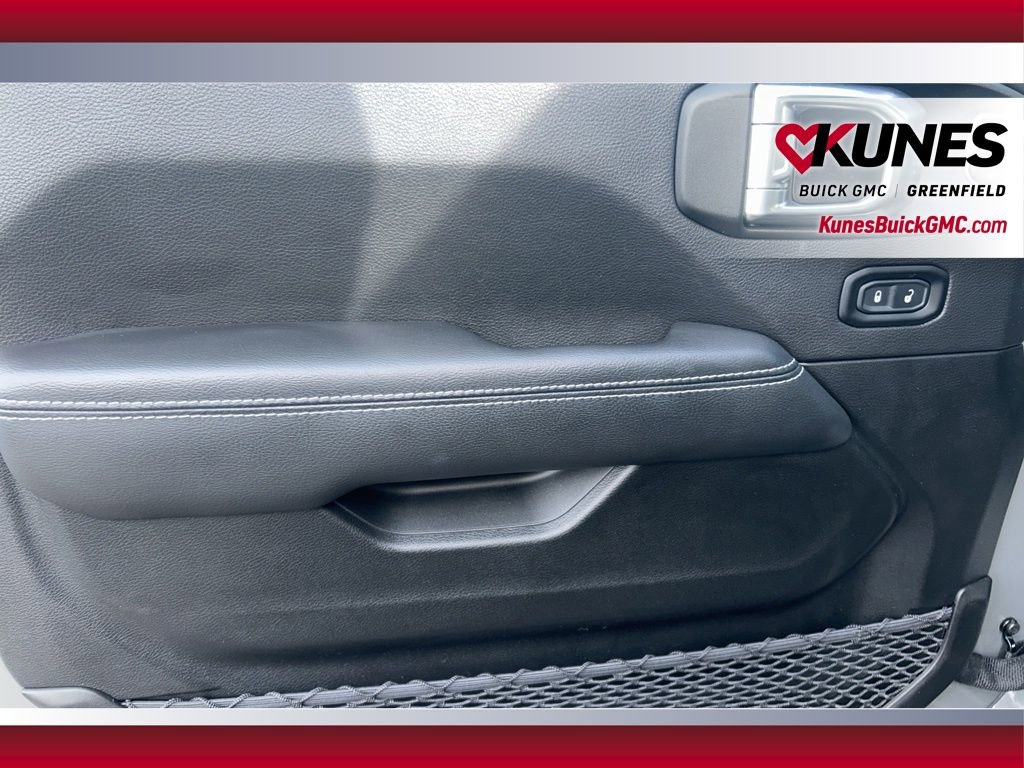 Used 2022 Jeep Wrangler Unlimited Sahara 4xe w/ Cold Weather Group image 17