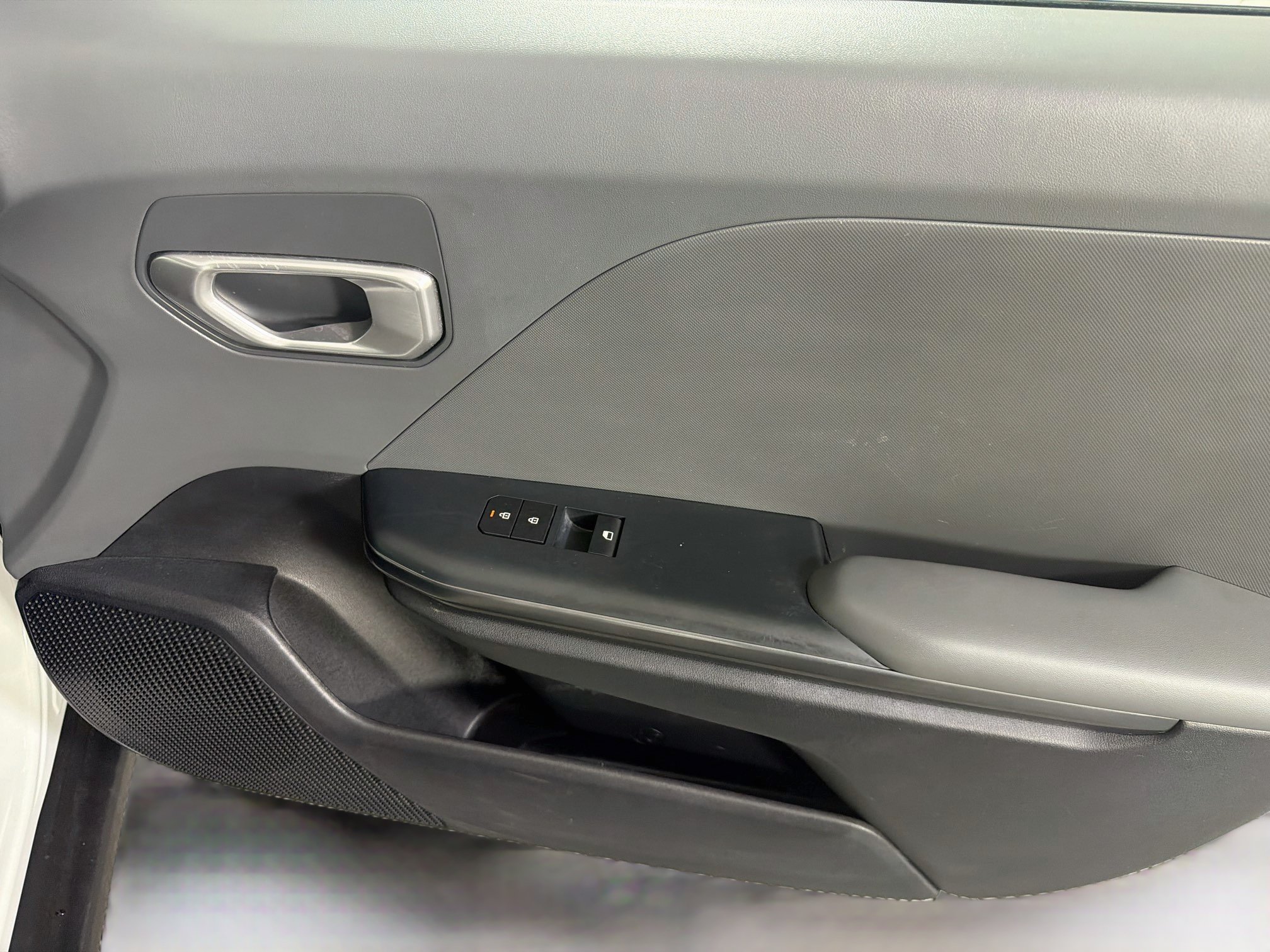 Used 2025 Kia K4 FWD image 30