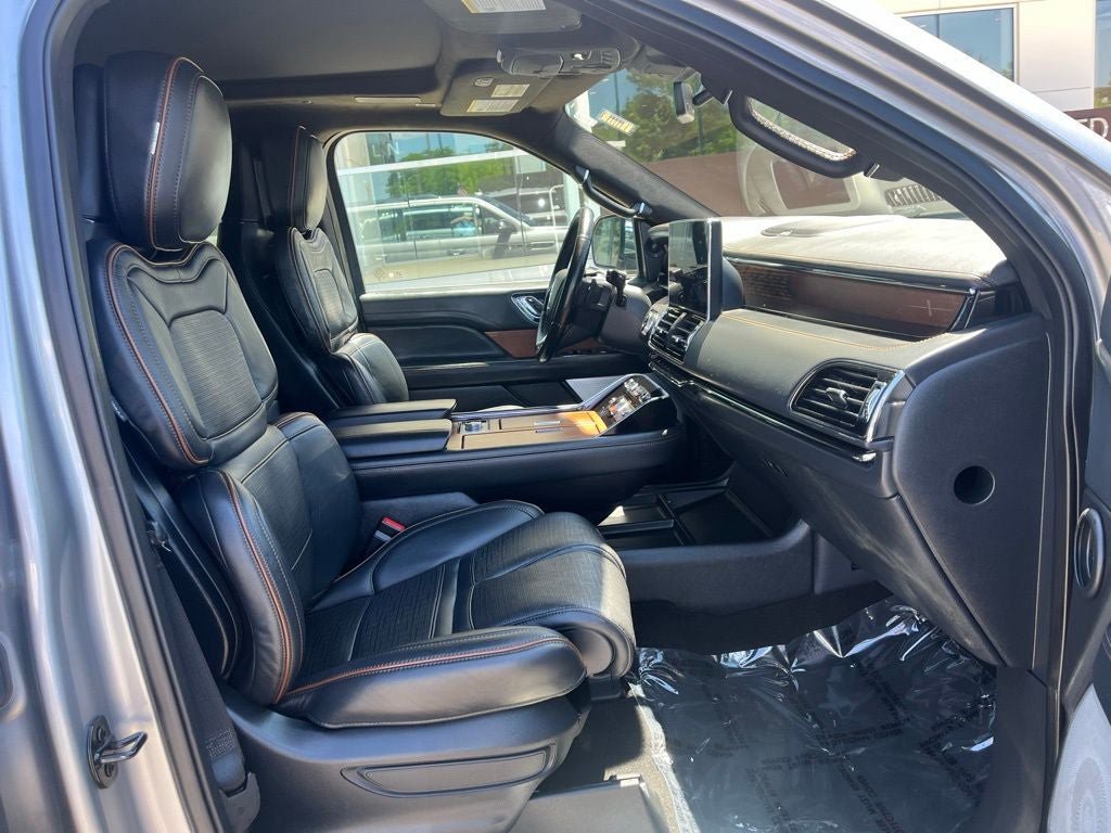 Certified 2023 Lincoln Navigator L Black Label AWD/4WD image 22