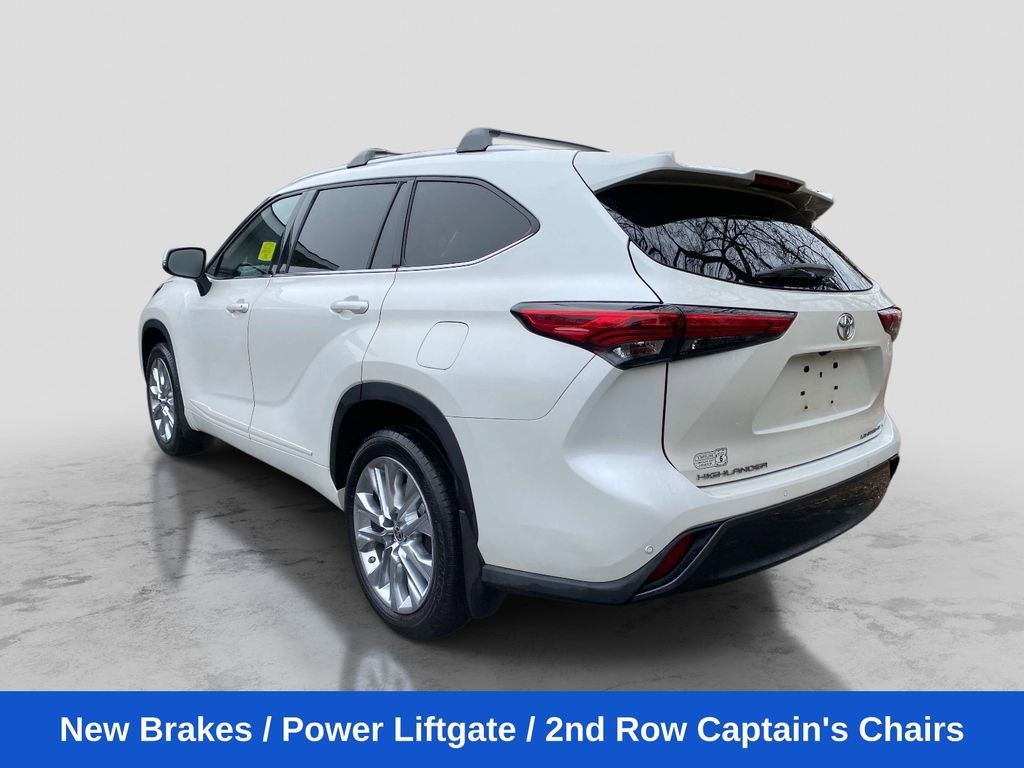 Used 2021 Toyota Highlander Limited AWD/4WD image 3