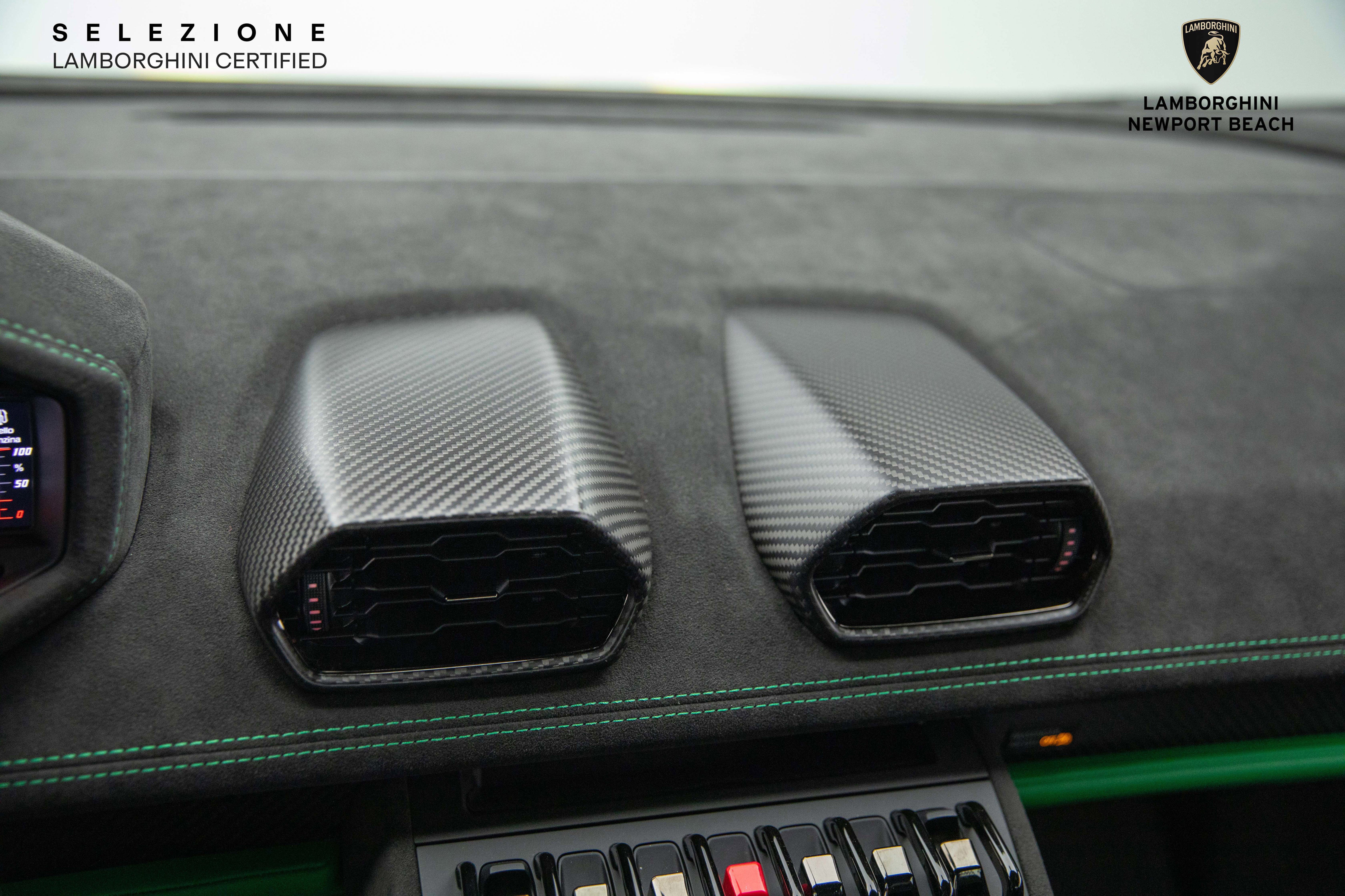 Used 2023 Lamborghini Huracan Tecnica image 27