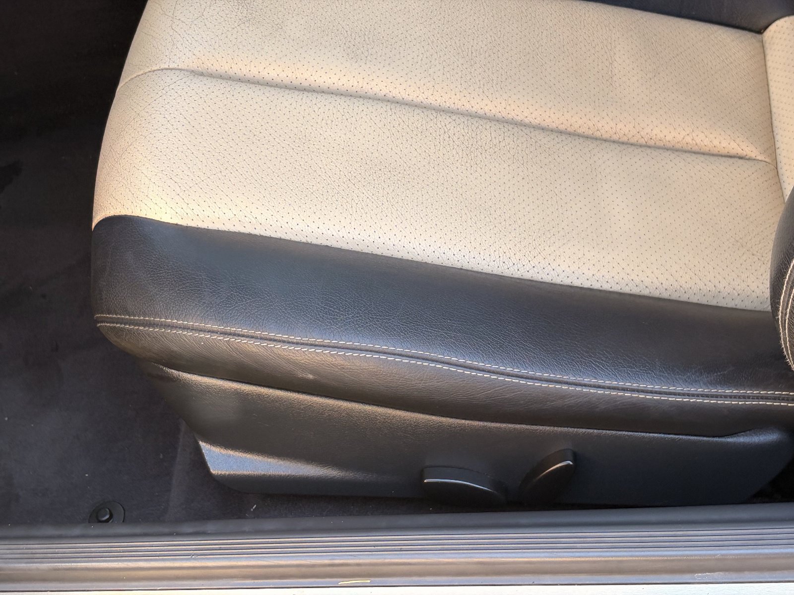 Used 2002 Mercedes-Benz SLK 320 image 16