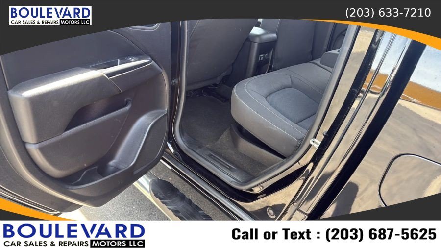 Used 2016 Chevrolet Colorado LT w/ LT Convenience Package AWD/4WD image 29