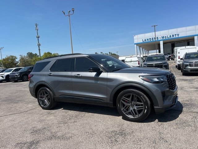 Used 2025 Ford Explorer ST w/ Sun And Sound Package AWD/4WD image 1