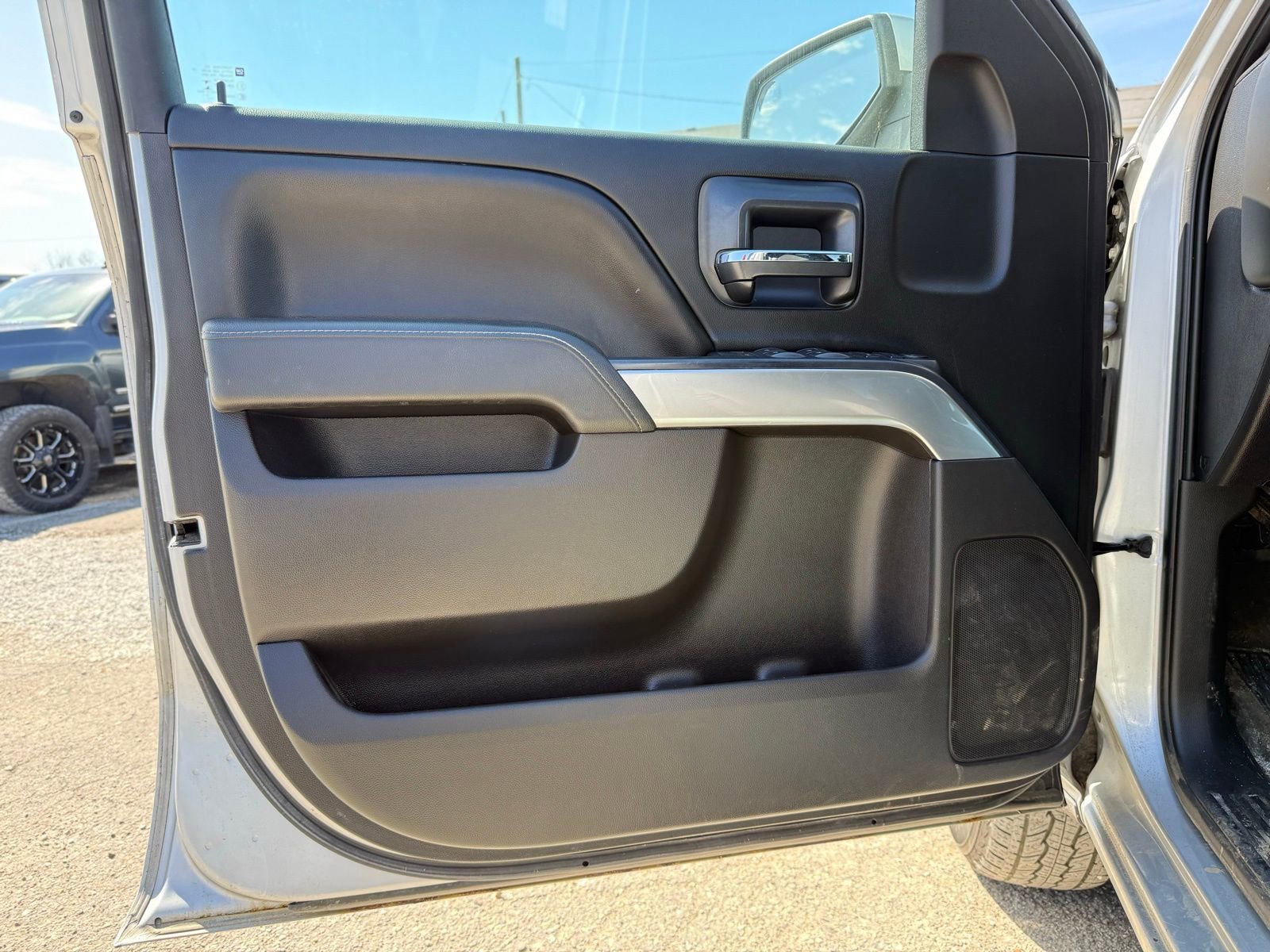 Used 2016 Chevrolet Silverado 1500 LT w/ All Star Edition image 7