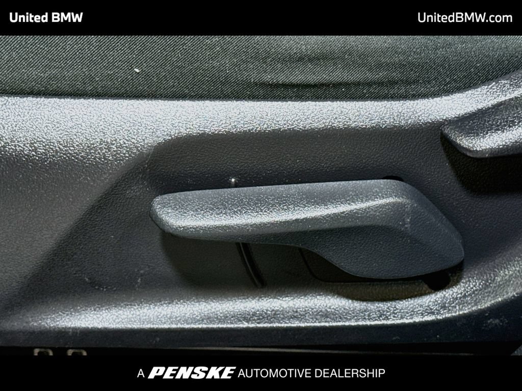 Used 2019 Toyota RAV4 XLE w/ Protection Package AWD/4WD image 4