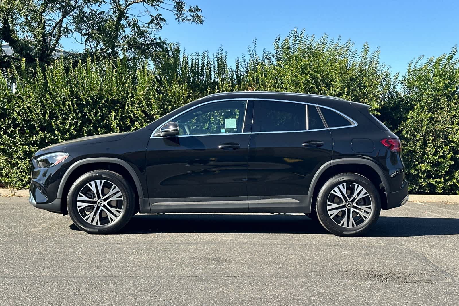 New 2026 Mercedes-Benz GLA 250 4MATIC image 6