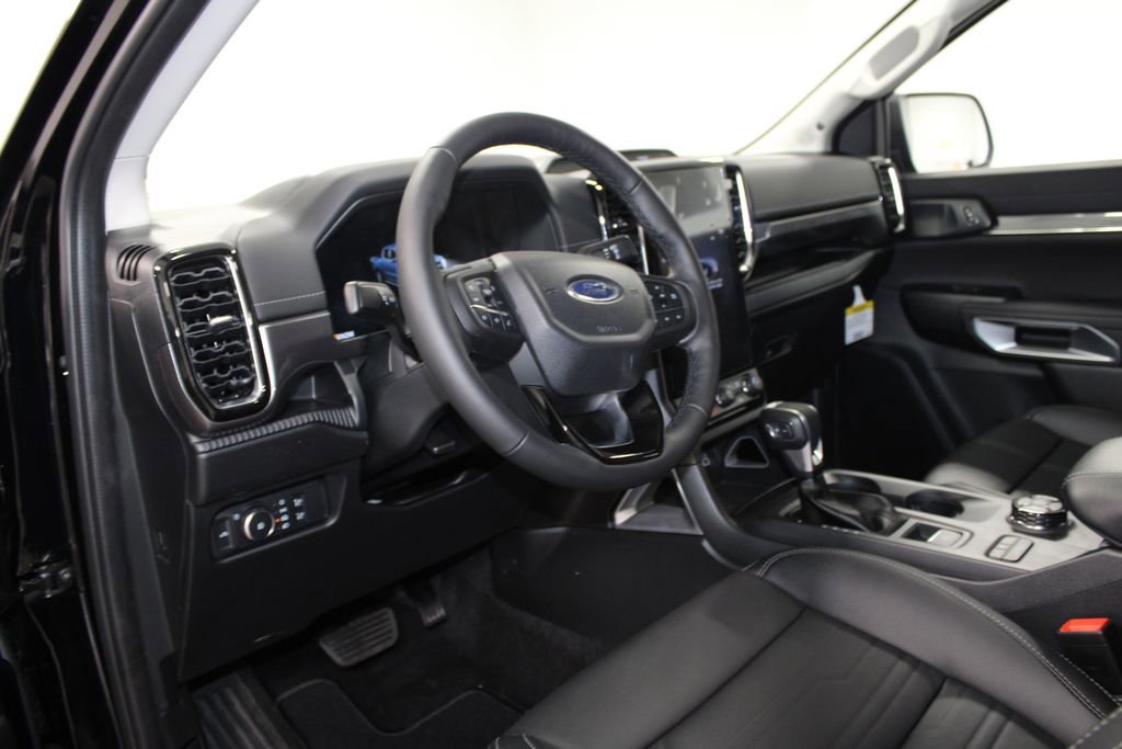 New 2025 Ford Ranger Lariat w/ FX4 Off-Road Package image 17